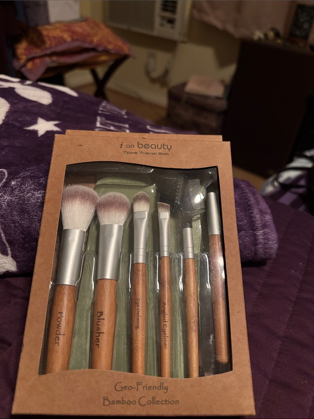 Bamboo Makeup Brush Set – Natural Wood & Silver, 7-Piece Travel Kit